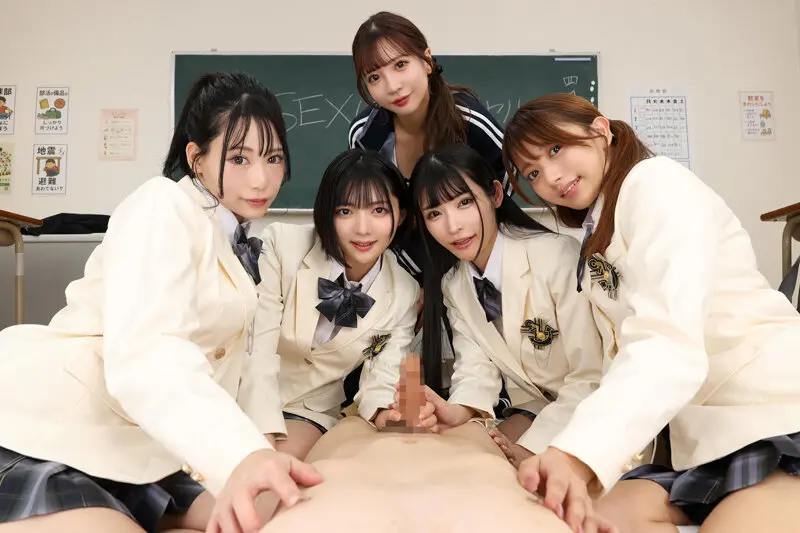 小那海あや | 必見！学生美女と堪能する複数プレイ 激エロスチール写真(savr01028)-5